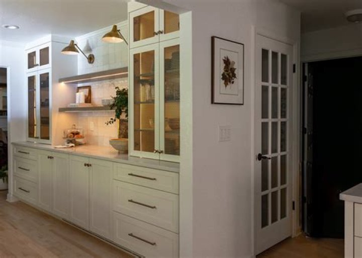 Is MDF OK for cabinets